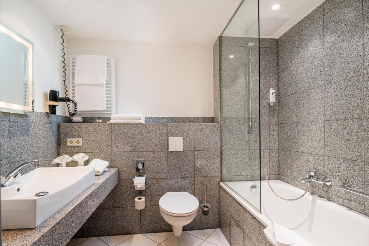 Hotel Astoria Бонн Экстерьер фото