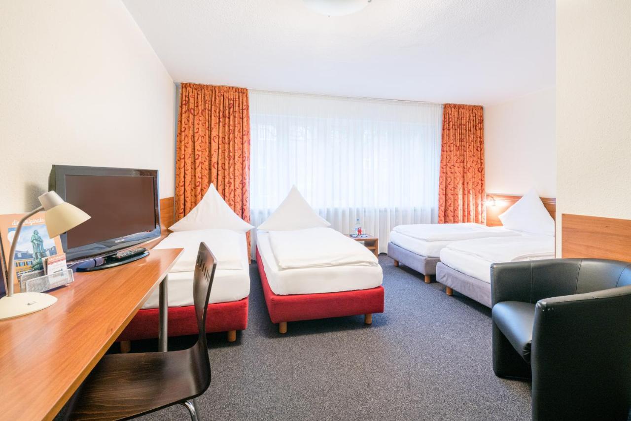 Hotel Astoria Бонн Экстерьер фото